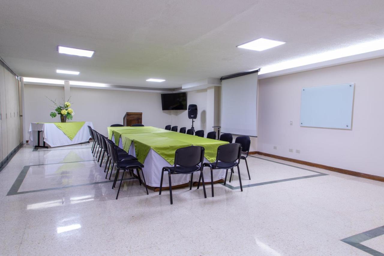 Hotel San Pedro Del Fuerte Medellín Zewnętrze zdjęcie